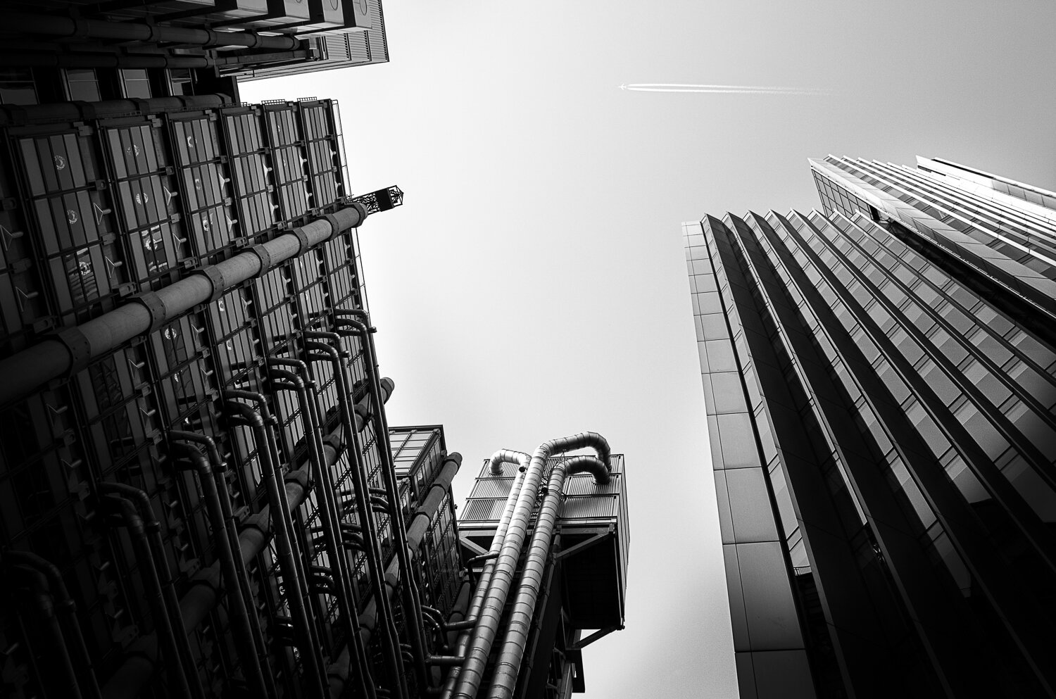 Skyscraper of London in black and white