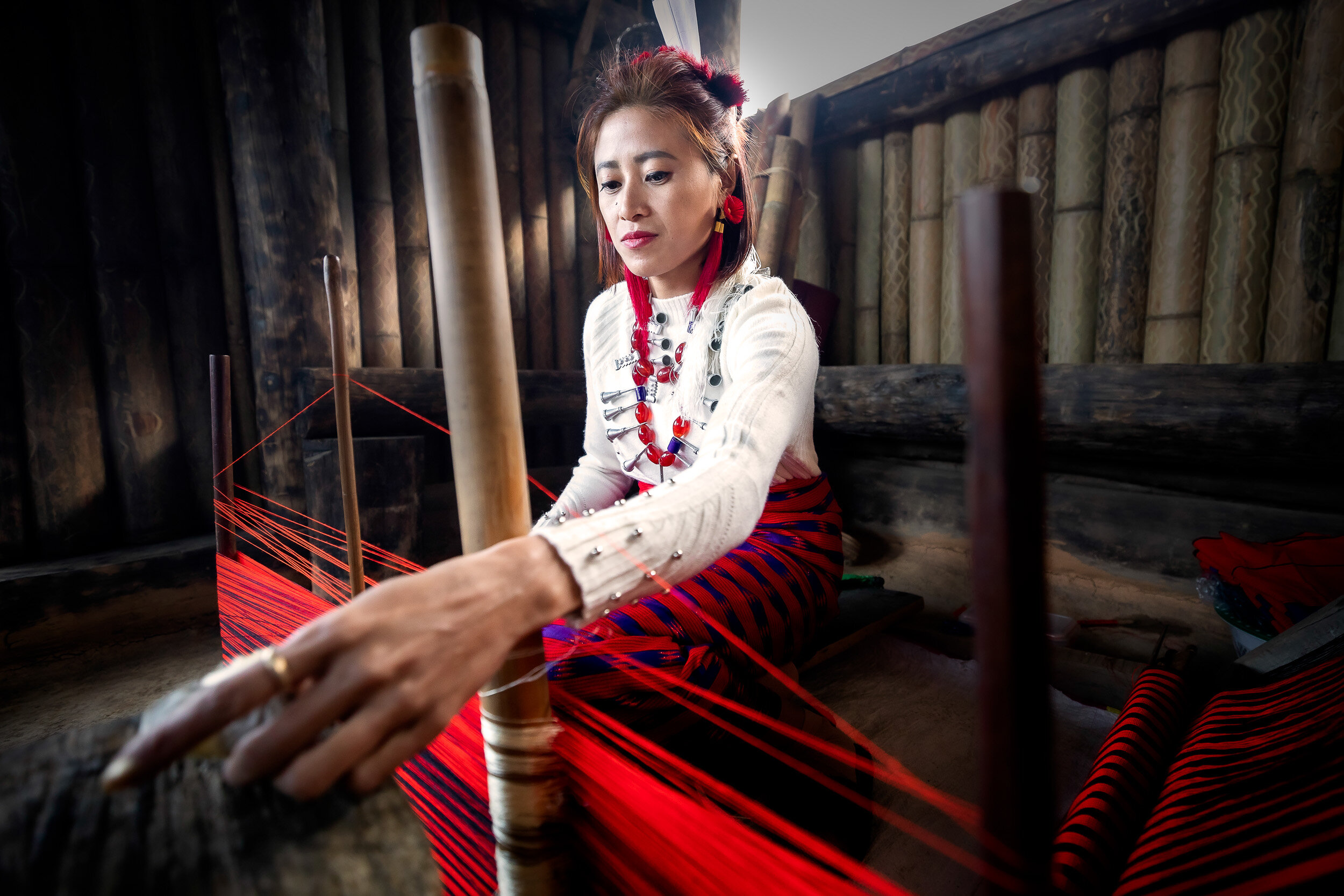 Handloom weaving by naga woman (Copy)