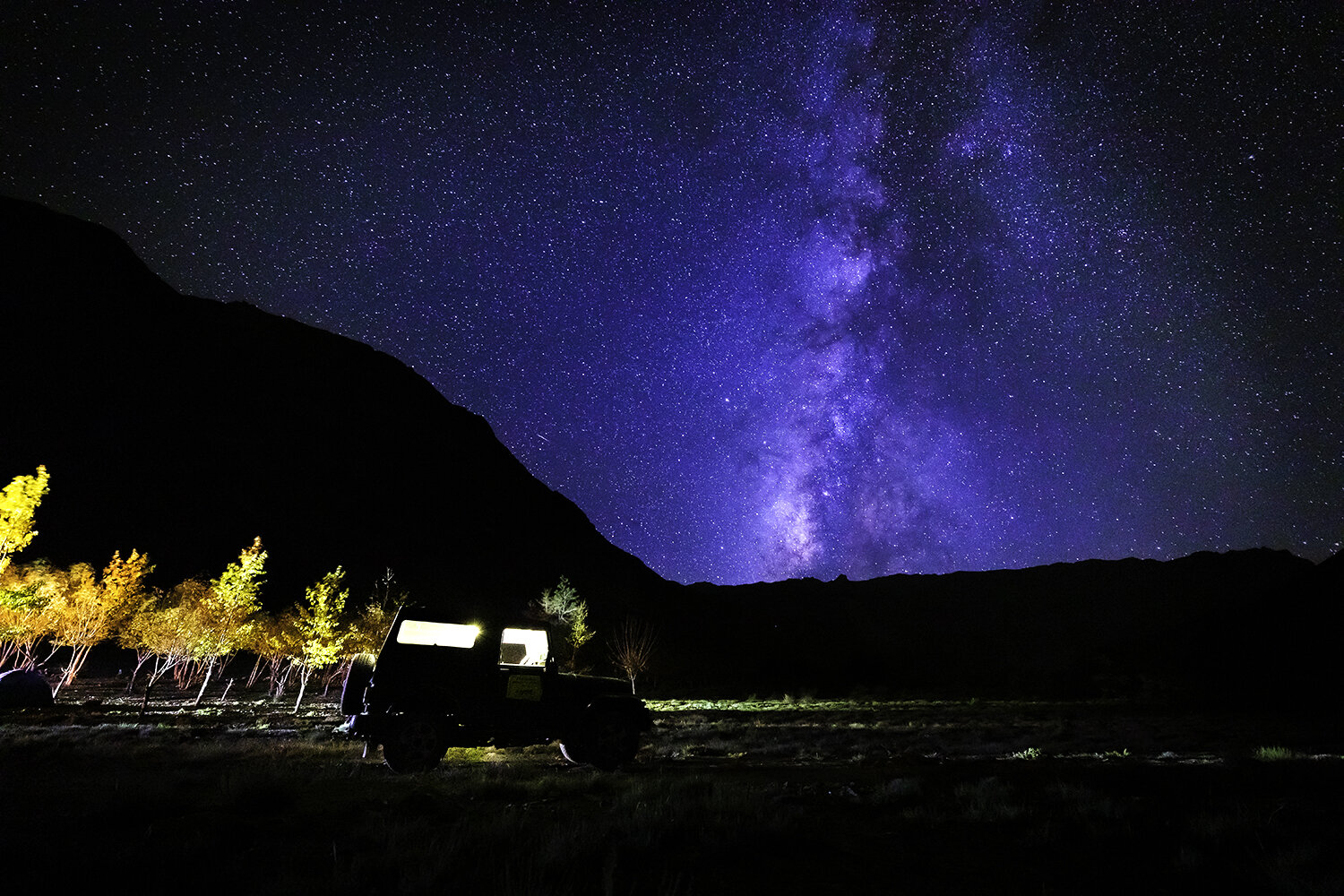 milkyway over car in spiti valley by prathamesh dixit.jpg